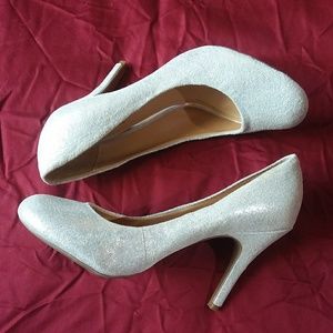 Jessica Simpson Silver Heels